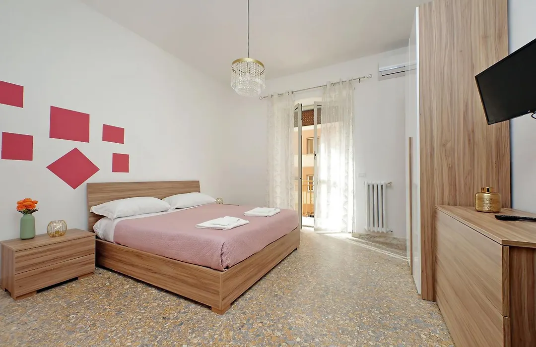 Golden Apartment-1